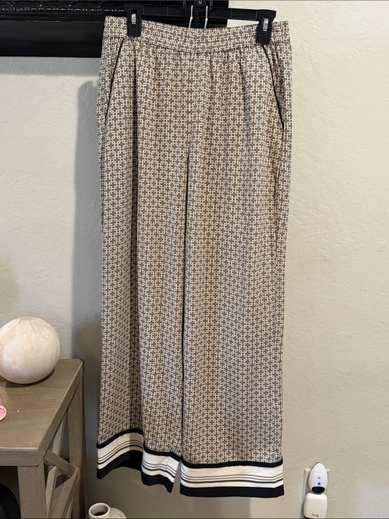 Abercrombie & Fitch Pants - Gorgeous Abercrombie & Fitch Tan Patterned Wide-Leg Pants with Contrast Hem